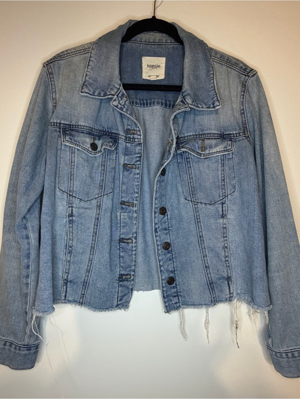 kensie Women’s Light Wash Distressed Crop Denim Jacket - SZ L